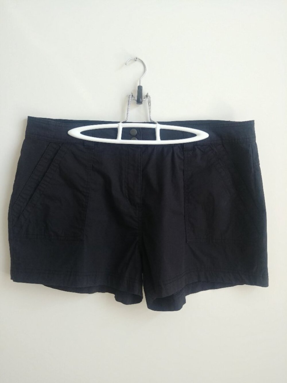 4/$20 Mountain Warehouse black cotton shorts size 14